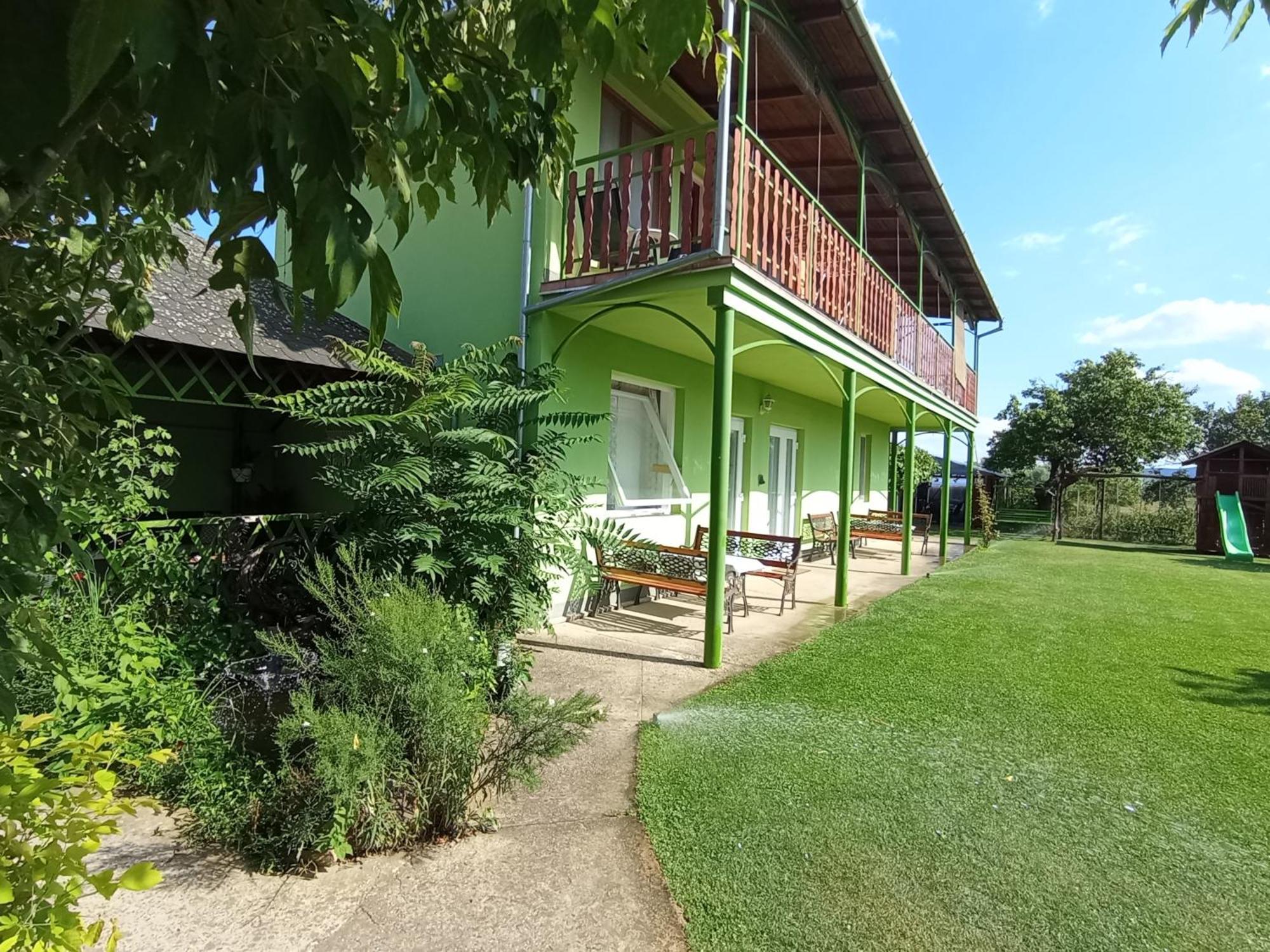 Afrodita Hotel Sturovo Exterior photo