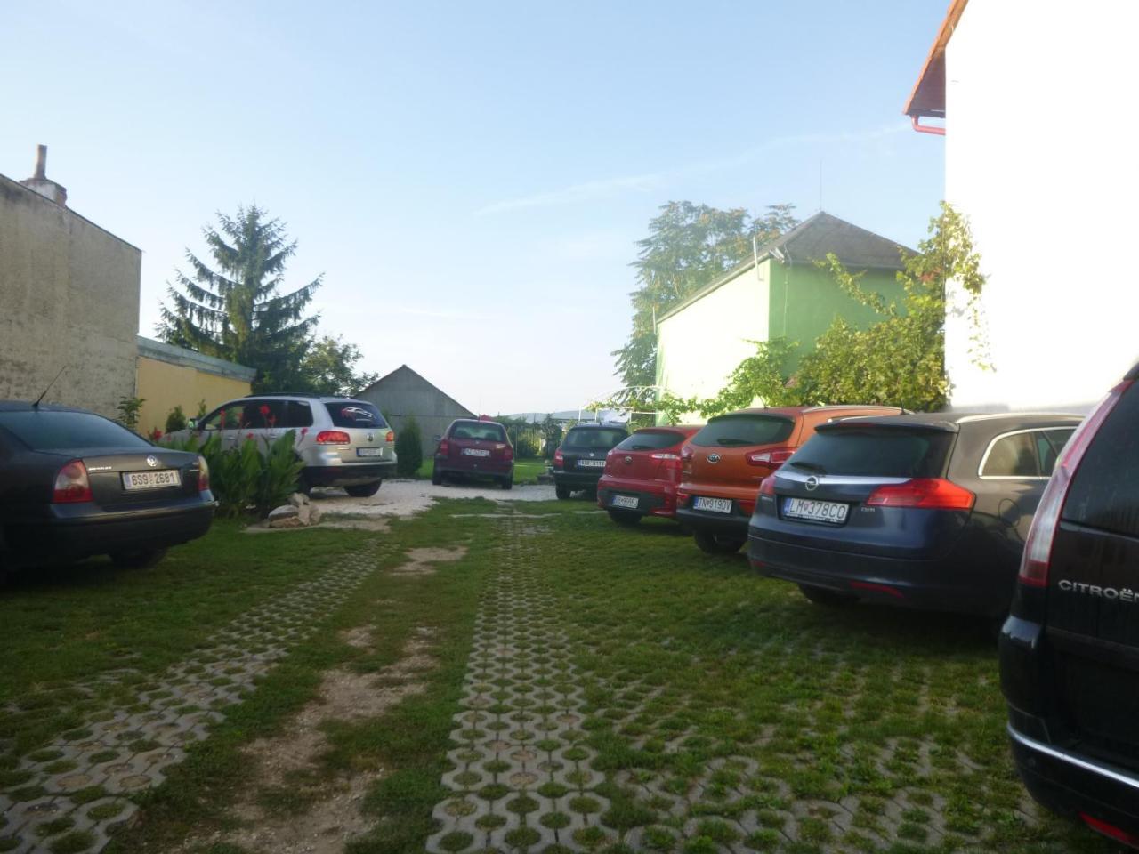 Afrodita Hotel Sturovo Exterior photo